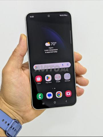 Samsung S23 FE - 2