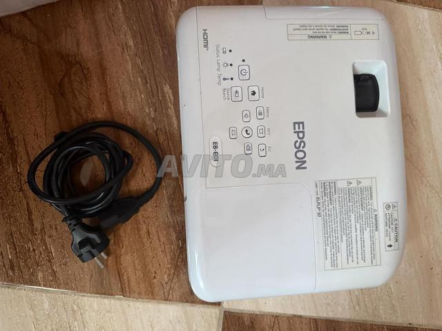 Vidéoprojecteur à vendre - 2