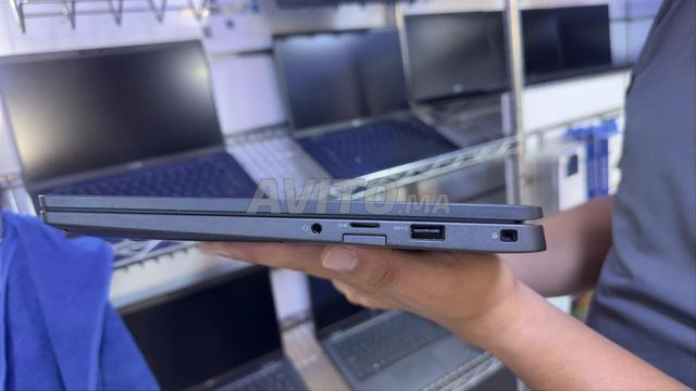 PC portable Dell Latitude 7400 i5 8ème 8Go 256Go - 2