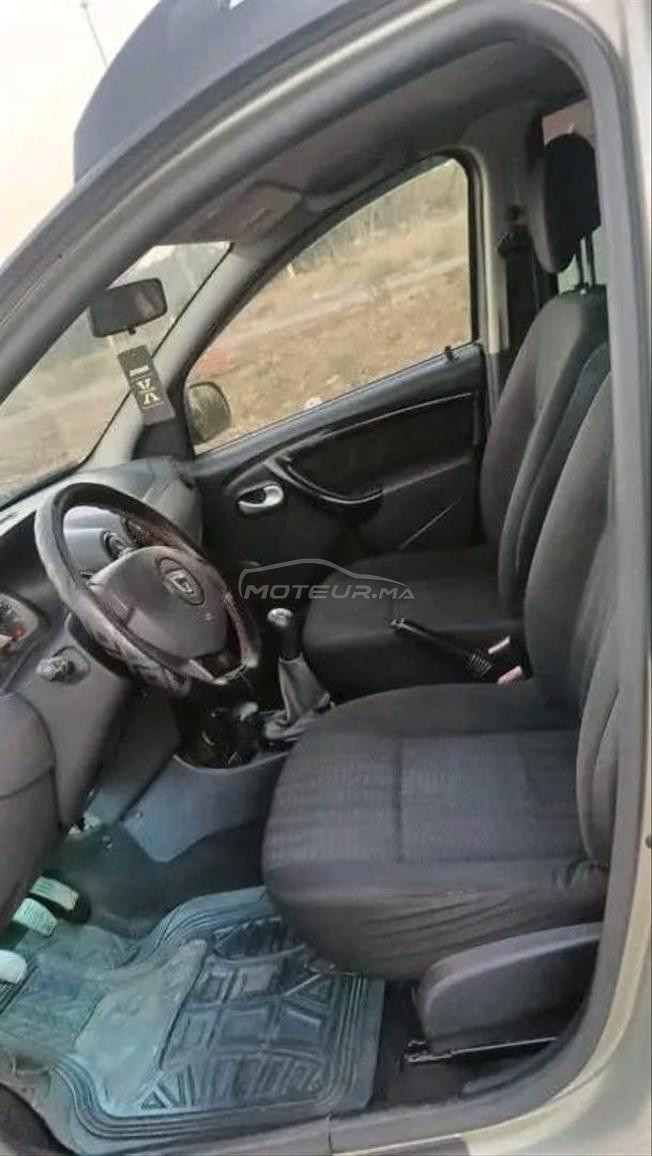 سيارة دوستر للبيع 