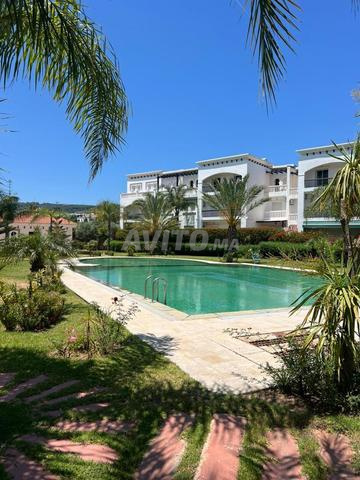 Appartement meublé à louer à la journée ... piscine