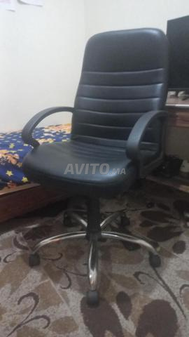 كرسي هيدروليك يدور 360 درجة - 2