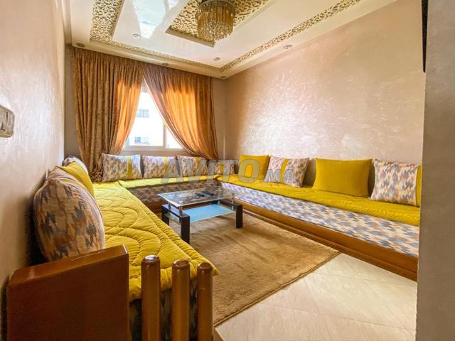 شقة فاخرة مفروشة للكراء اليومي بحي السلام أكادير