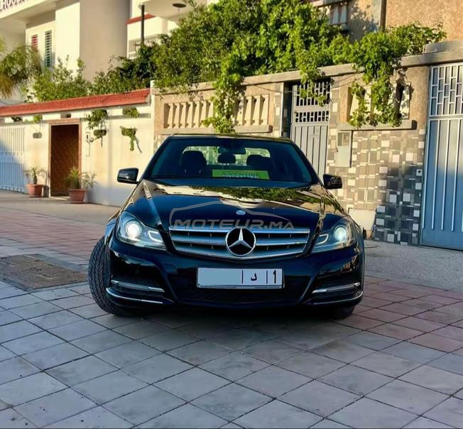mercedes classe c 220 en tres bon etat 