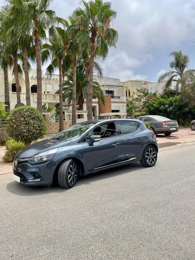 Renault Clio Diesel Automatique 2019 à Rabat