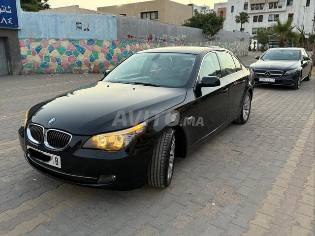 BMW الفئة الخامسة 523 i بنزين