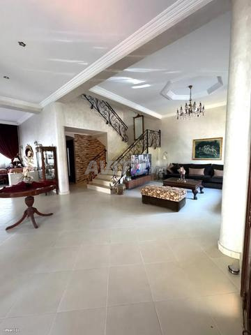 Belle villa à louer à Martil 3 salons avec jardin