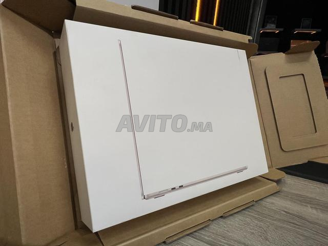 NEUVE MACBOOK AIR 15 M4 16RAM 256GB / MA7AL