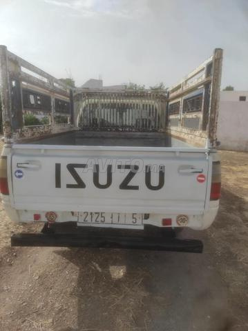 Isuzu 2003 - 2