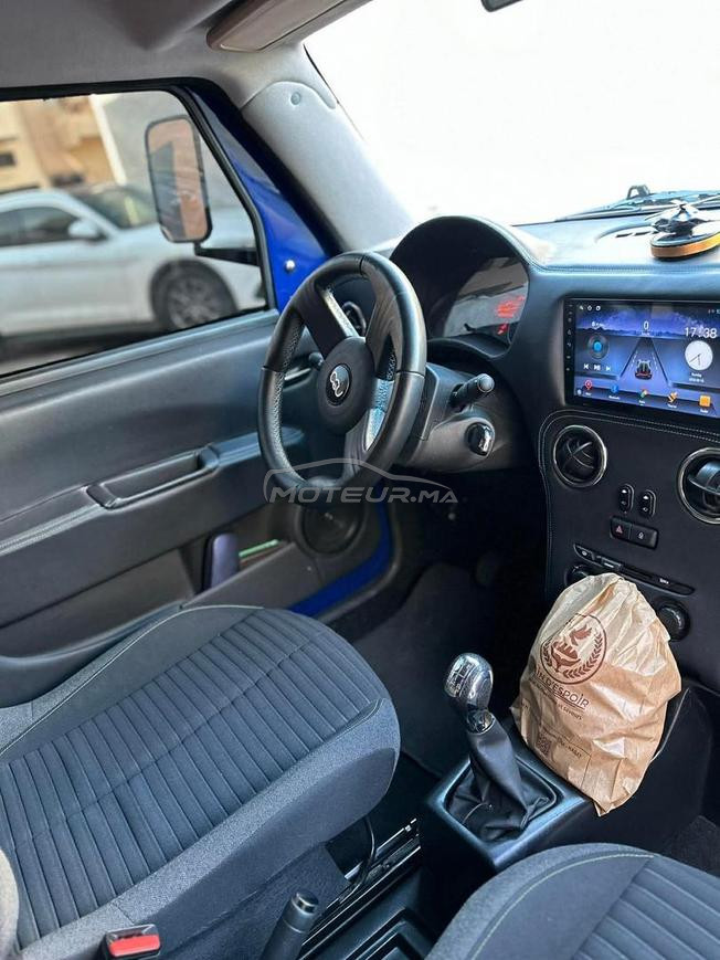 سيارة للبيع مزالة جديدة 
