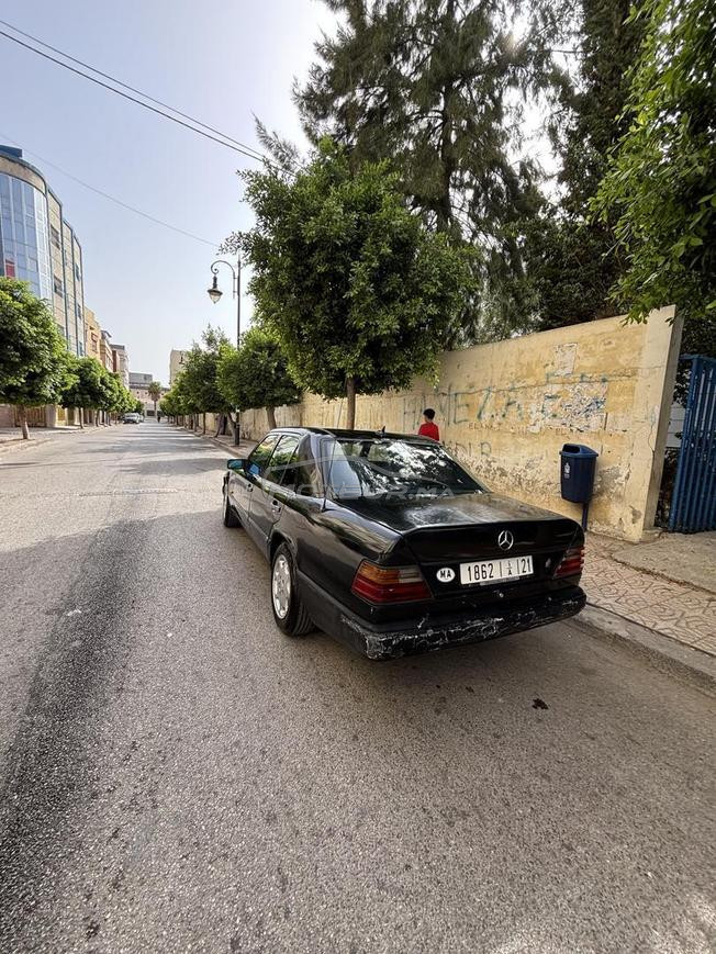 Mercedes 250 D 