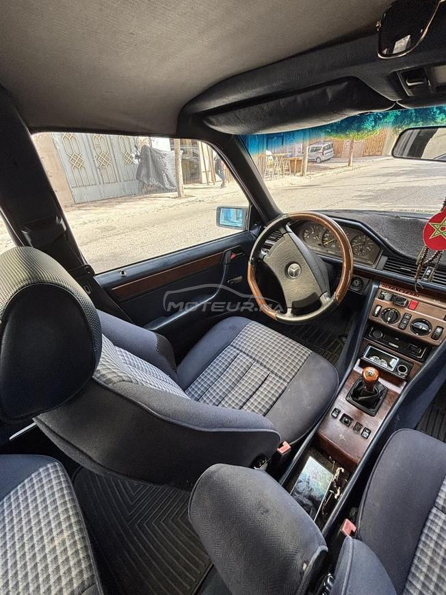 Mercedes 250 D 