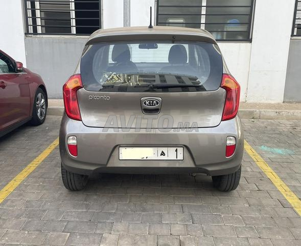 Kia Picanto - 2