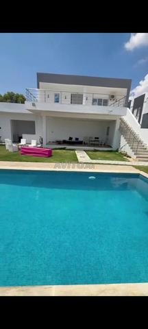 Villa avec piscine à Marina