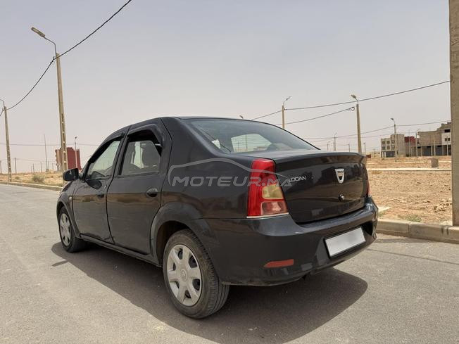 Dacia Logan Essence Manuelle 2012 à Missour