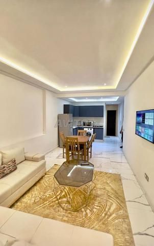 A vendre - studio moderne 2 terrasses Abdelmoumen