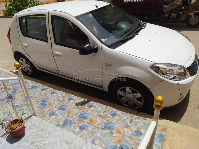 DACIA SANDERO 2012