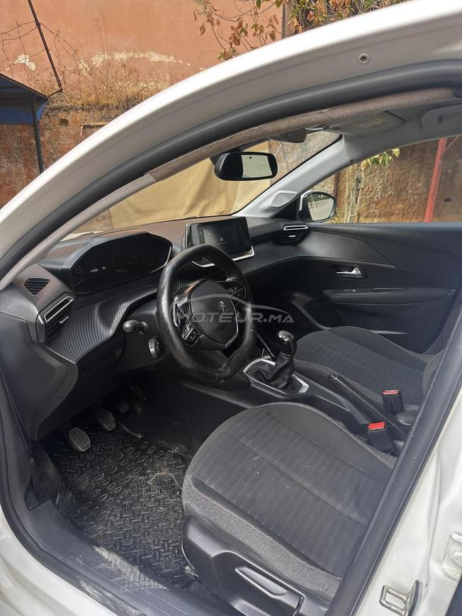 peugeot 208 2020