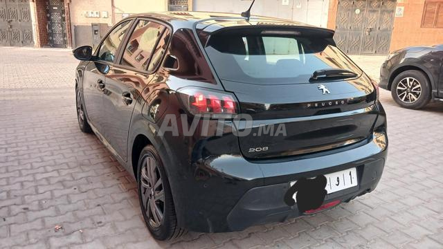 Peugeot 208 - 2