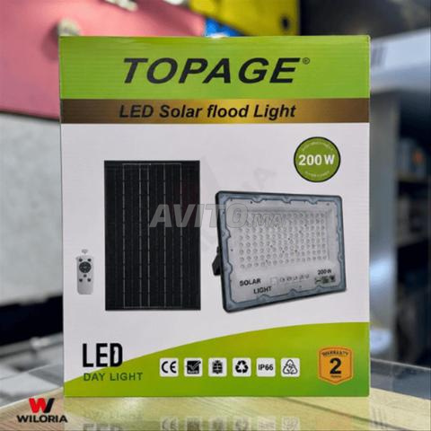 بروجكتور شمسي Arvadis 300W – سعر الجملة