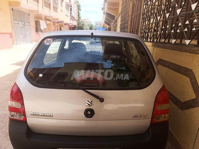 Suzuki Alto - 2