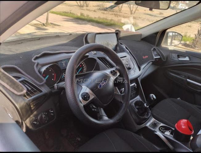 Ford kuga modèle 9/2015