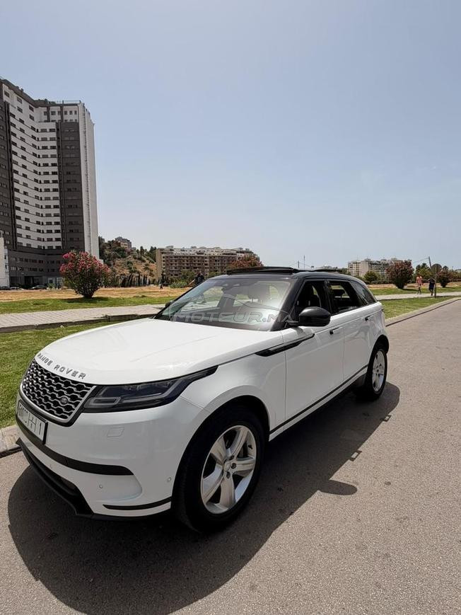 Range rover velar