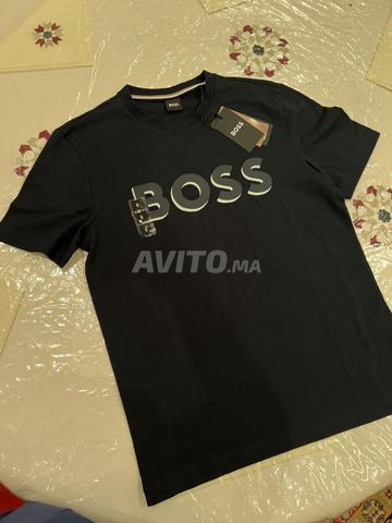 تيشيرت HUGO BOSS أصلي رجالي مقاس S - 2