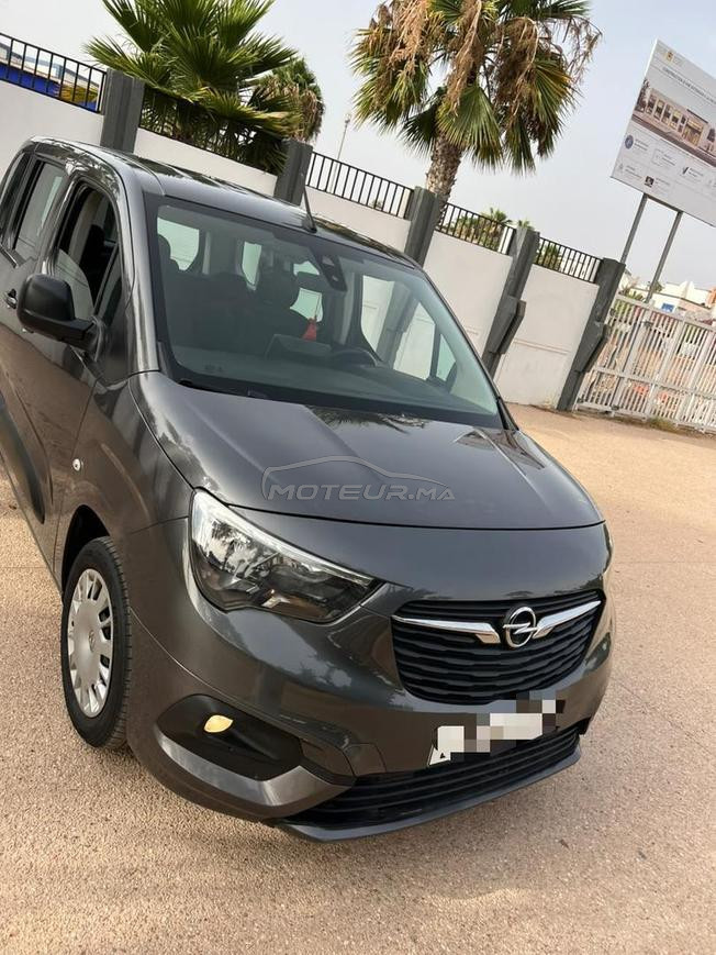 Opel Combo Diesel Manuelle 2021 à Agadir