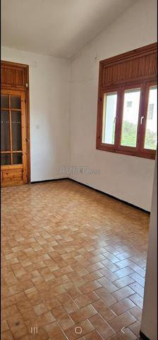 Villa de 500 m² à vendre à Bir Rami Est - 2