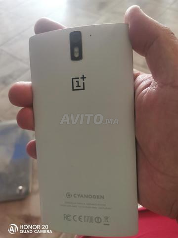 One plus encore neuf 64 Go top - 2