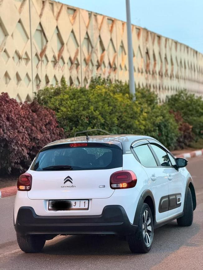 سيارة سطروين اللبيع 2022