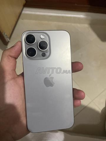 iPhone 15 Pro Max bloqué iCloud (France) - 2