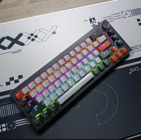 Clavier Gaming en boîte premièrement
