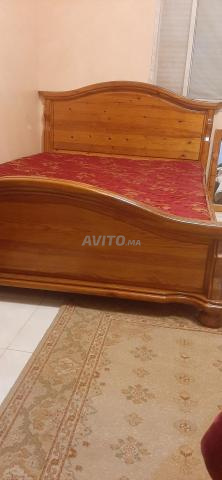 Chambre à coucher complète en bois - 2