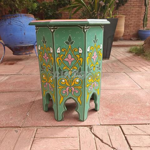 طاولة سيندريا بزخرفة - 2
