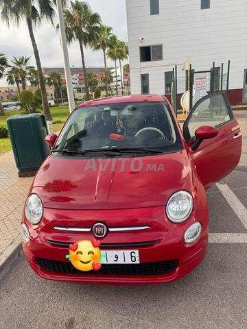 Voiture bonne et propre automatique - 2