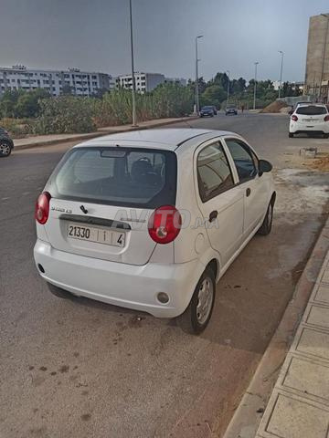 Chevrolet Spark Essence Manuelle 2010 à Salé - 2