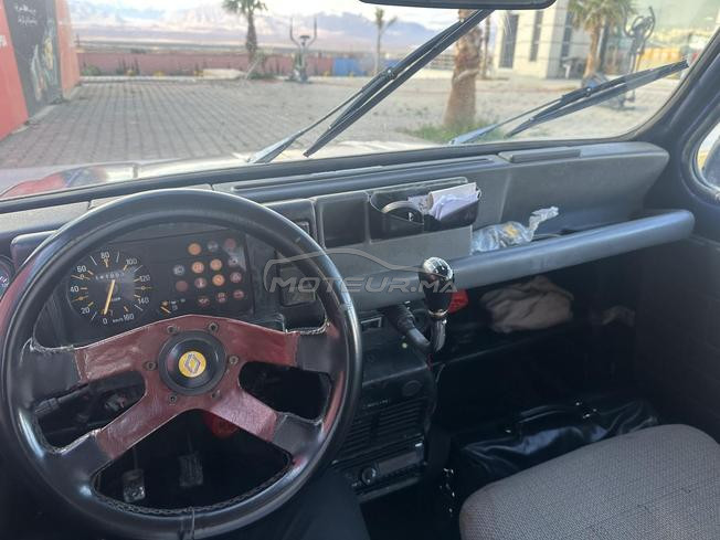 Renault R4 Essence Manuelle 1985 à Outat El Haj