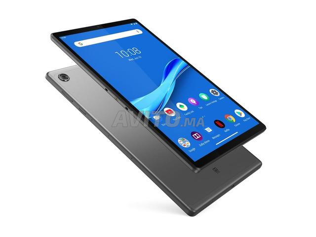 Tablette Lenovo TB-X606F