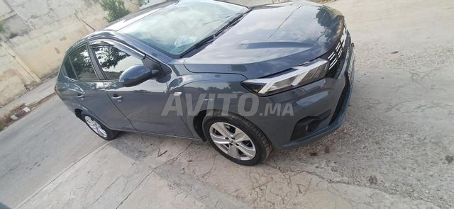 Dacia Logan Diesel Manuelle 2023 à Meknès - 2