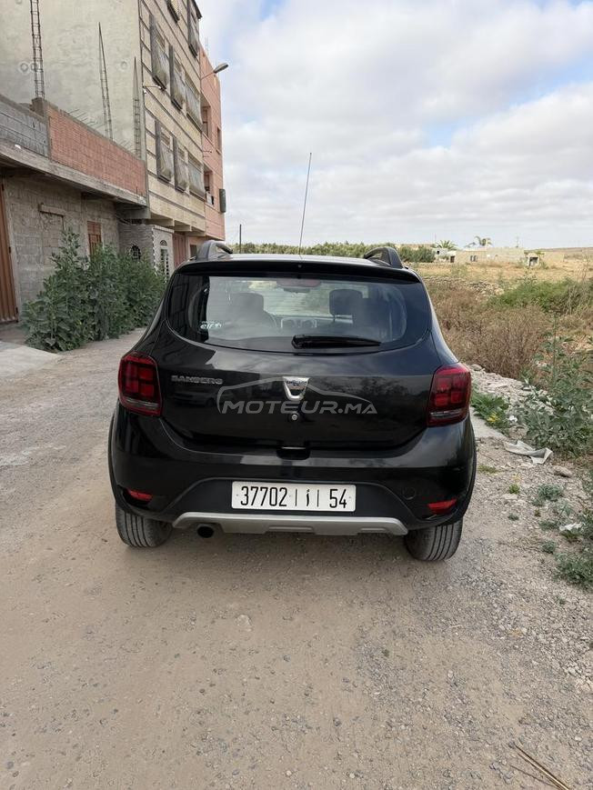 Dacia  1er main stepway 2018