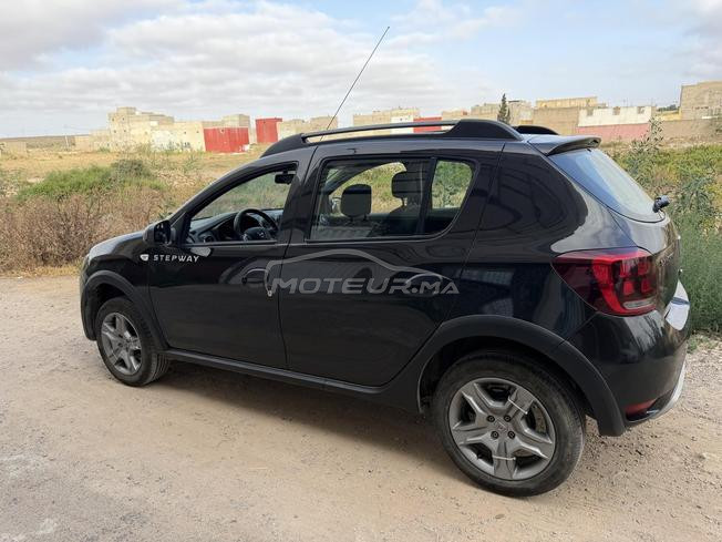 Dacia  1er main stepway 2018