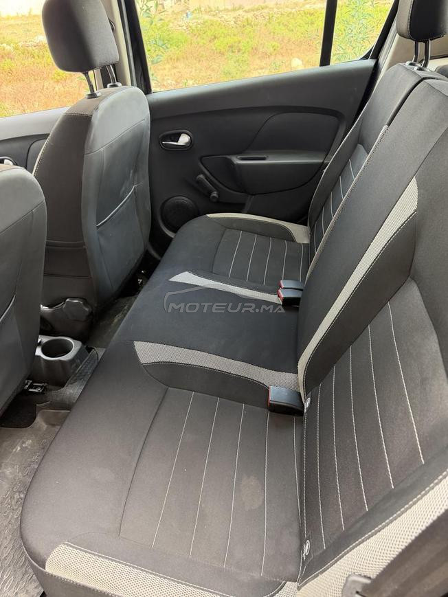 Dacia  1er main stepway 2018