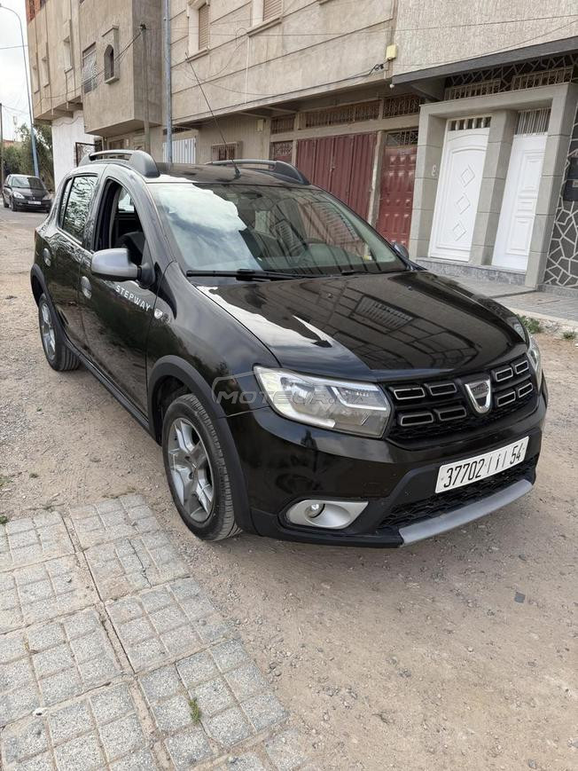 Dacia  1er main stepway 2018