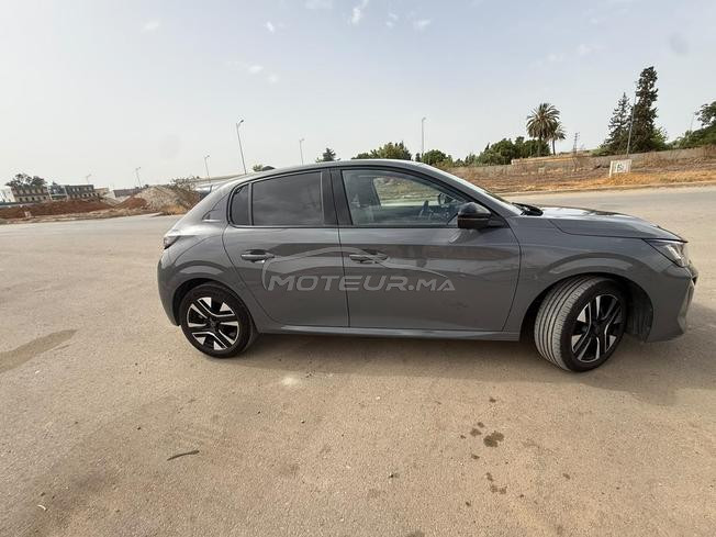 Peugeot 208 Hybride Automatique 2025 à Kénitra