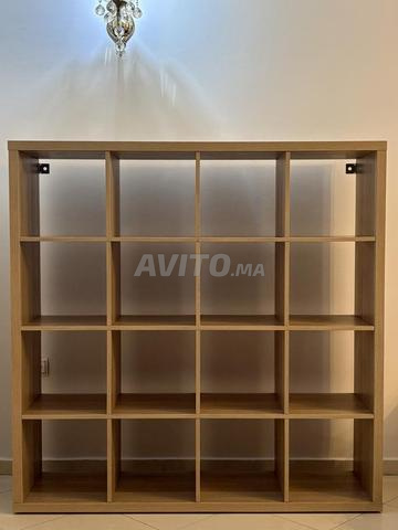 Bibliothèque moderne en bois - 2