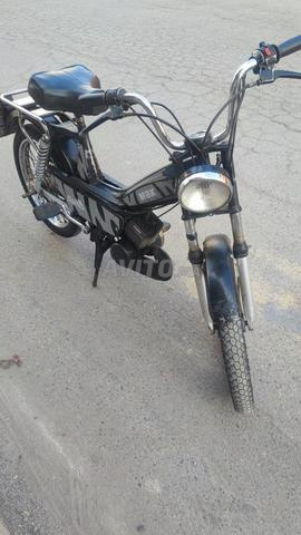 Scooter MBK propre - 2