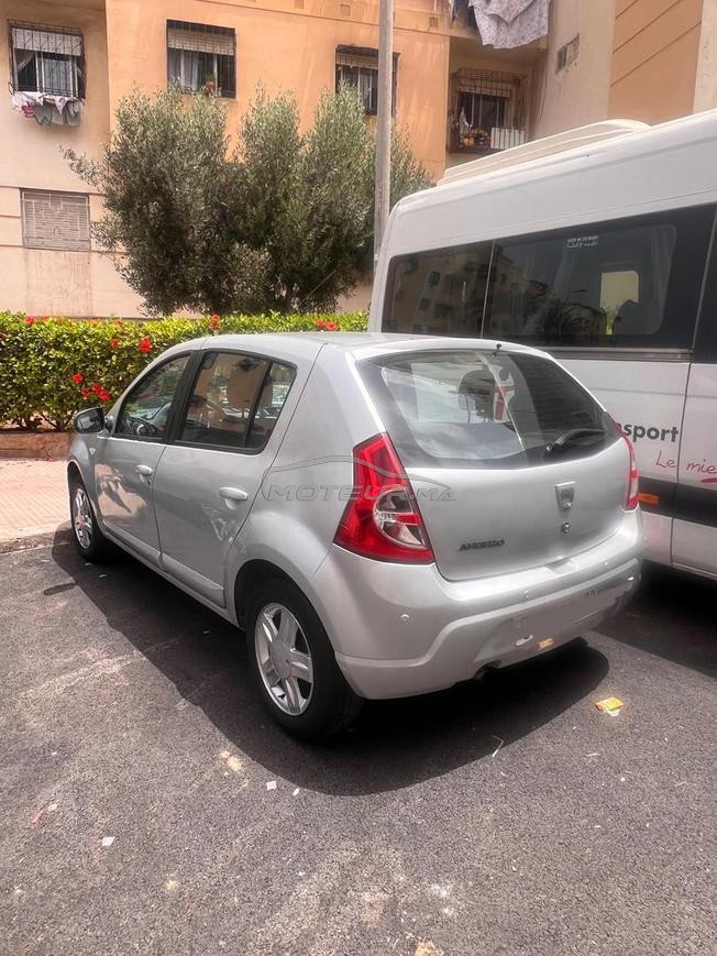 DACIA SANDERO DIESEL 2011