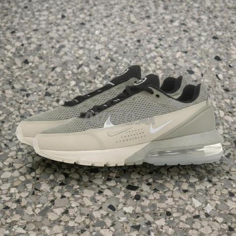 Chaussures Nike Air Max Pulse en vente. - 2